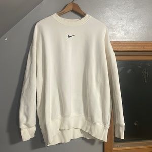 nike crewneck